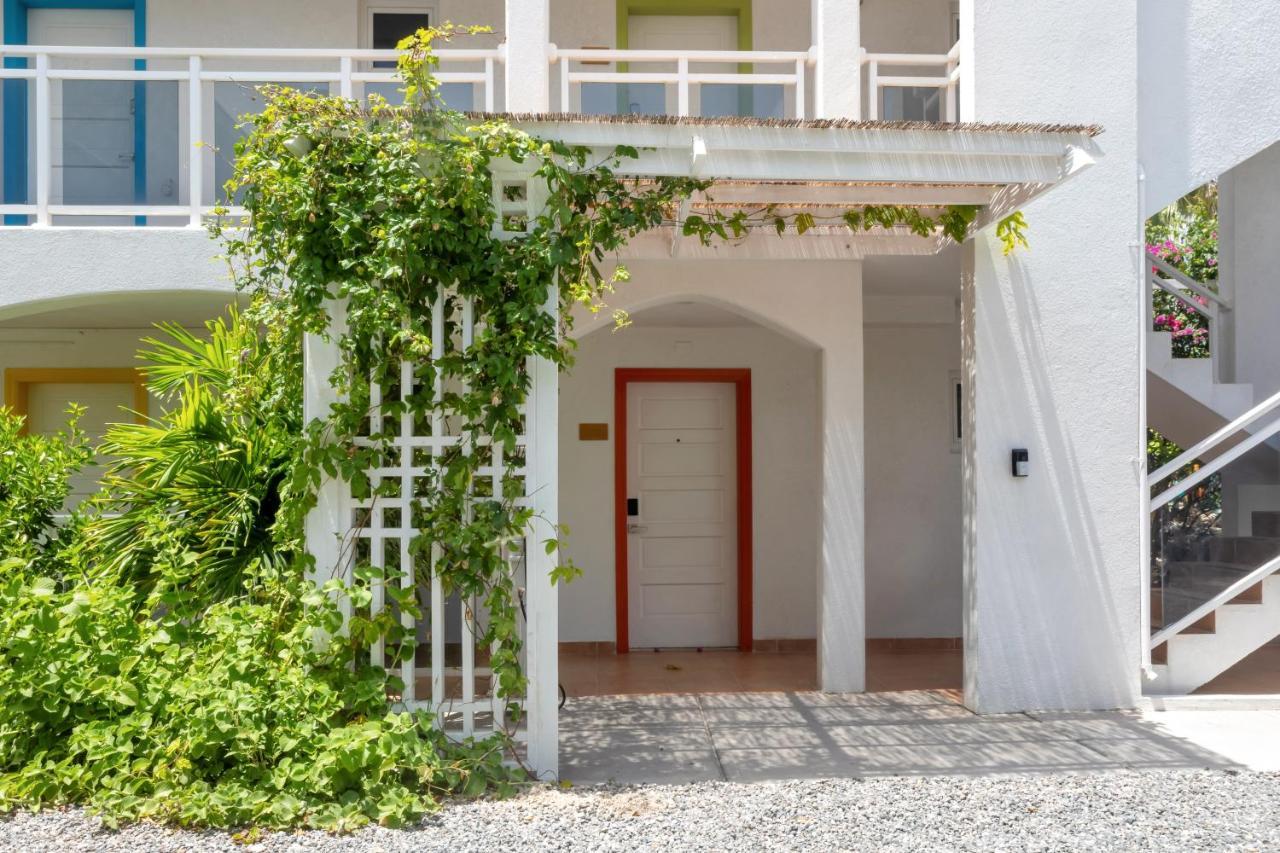 Maho Beach House - Luxe 1-Bedroom - Ocean View Eksteriør billede